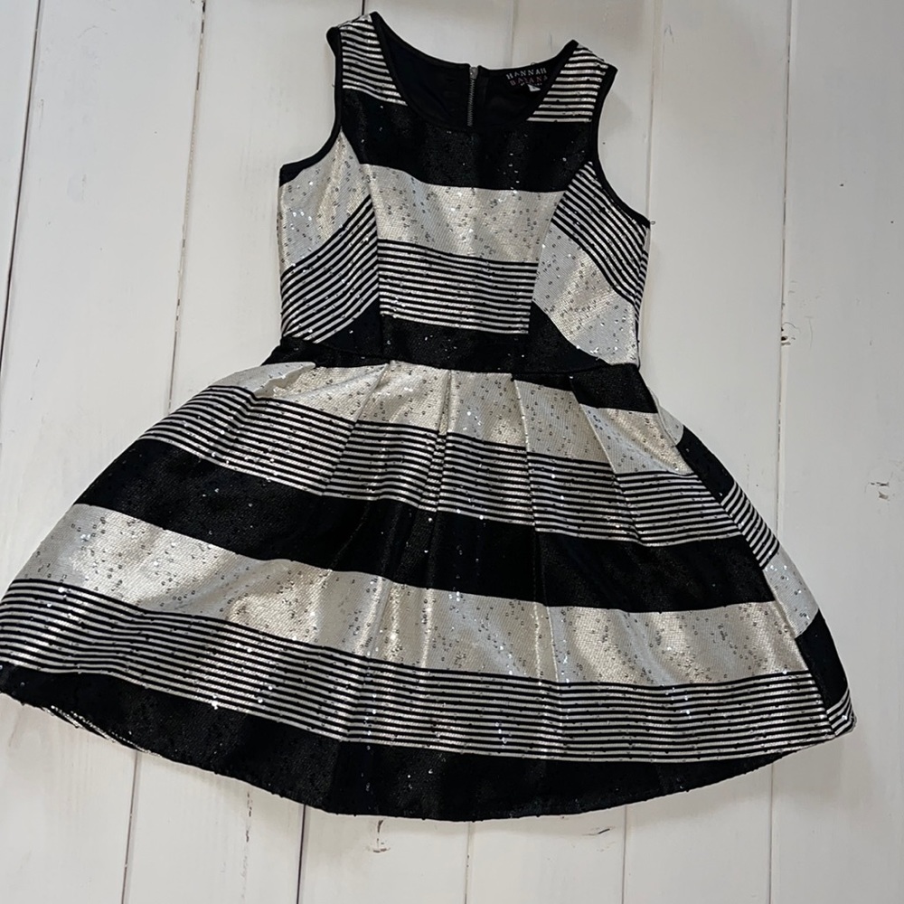 Hannah Banana gorgeous dress Girls Size 8